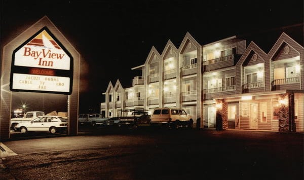 Bayview Inn by null