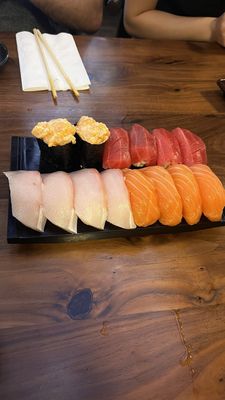 Hide Sushi by null