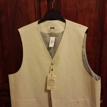 Men's Wearhouse - Cream Joseph Abboud Classic Fit Suit Vest - Men's Clothing Near Me - TEMECULA, California Men's Wearhouse - Cream Joseph Abboud Classic Fit Suit Vest - Men's Clothing Near Me - TEMECULA, California