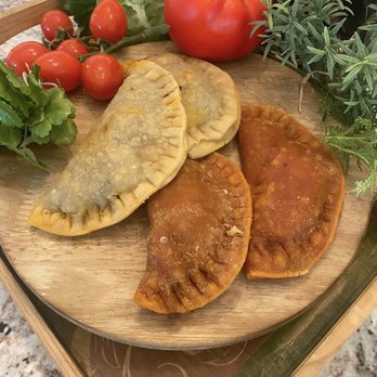 Roma Rican - Chicken Empanadas, Beef Empanadas, Cheese Empanadas - Food Trucks Near Me Roma Rican - Chicken Empanadas, Beef Empanadas, Cheese Empanadas - Food Trucks Near Me