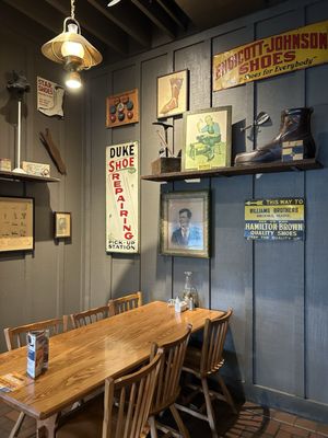 Cracker Barrel Old Country Store by null