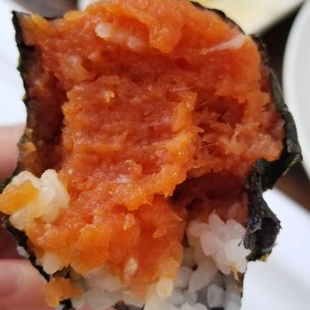 Sushi Dan - Best fattest spicy tuna handroll! - Sushi Bars Near Me - Studio City, California Sushi Dan - Best fattest spicy tuna handroll! - Sushi Bars Near Me - Studio City, California