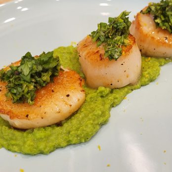 Sierra Gold Seafood - Made a ginger pea puree with cilantro gremolata with their giant, dry scallops (Nov 2021 $38/lb). I got 1.2 lbs and 8 big scallops - Seafood Markets Near Me - Sparks, Nevada