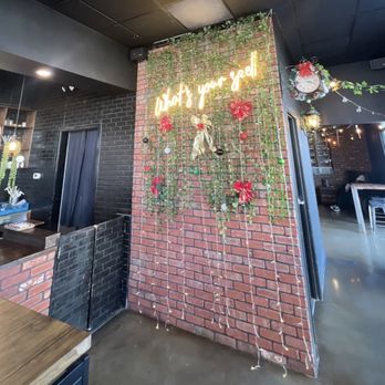 Platform 909 - Decor - Coffee & Tea Near Me - Chino Hills, California Platform 909 - Decor - Coffee & Tea Near Me - Chino Hills, California