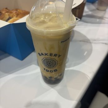 Bakery 1908 - 1908 Green Milk Tea 1908 - Bakeries Near Me - Orlando, Florida