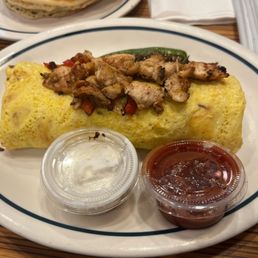 Chicken fajita omelette