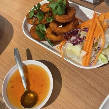 The Taste Kitchen - Fried Calamari - Thai Near Me - Culver City, California The Taste Kitchen - Fried Calamari - Thai Near Me - Culver City, California