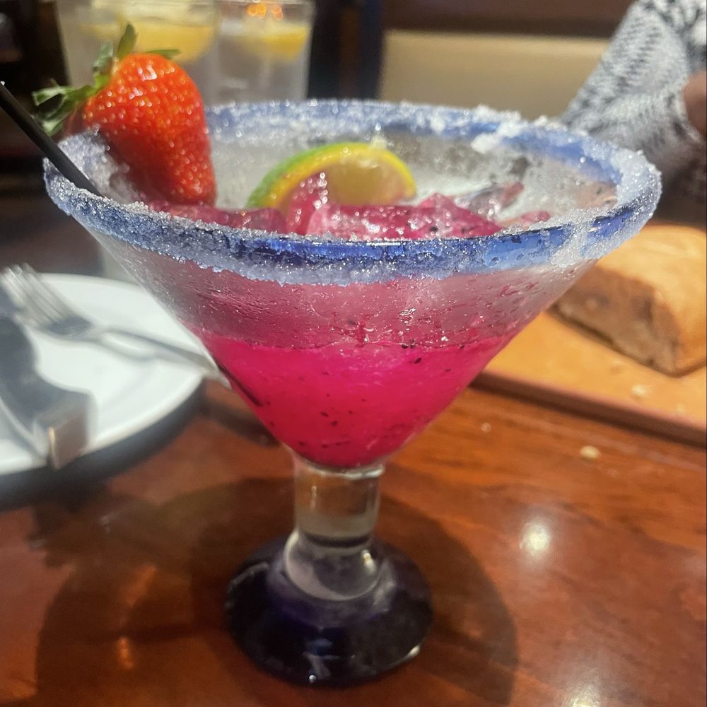 LongHorn Steakhouse - Patr-n Dragon Fruit Margarita - Steakhouses Near Me - Boynton Beach, Florida LongHorn Steakhouse - Patr-n Dragon Fruit Margarita - Steakhouses Near Me - Boynton Beach, Florida