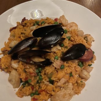 Bahama Breeze - Seafood Paella. Huge serving with tons of seafood variety. Very good. - Bars Near Me - Gainesville, Florida Bahama Breeze - Seafood Paella. Huge serving with tons of seafood variety. Very good. - Bars Near Me - Gainesville, Florida