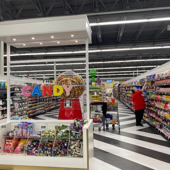 Hy-Vee - Grocery Near Me - Janesville, Wisconsin