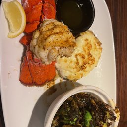 6oz. Flo's Filet with 4oz. Lobster Tail