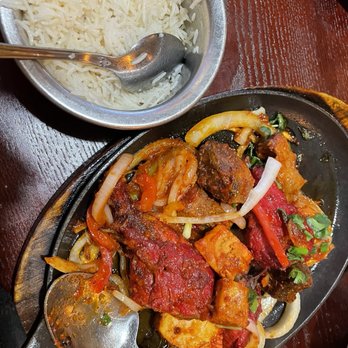 The Everest Kitchen - Mixed grill with basmati rice Assorted Platter - Indian Near Me - Lake Forest Park, Washington The Everest Kitchen - Mixed grill with basmati rice Assorted Platter - Indian Near Me - Lake Forest Park, Washington
