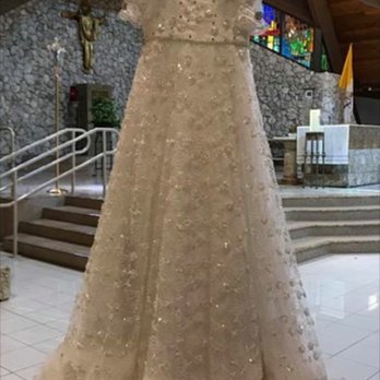 Gloria Couture - this picture does doesn't give this dress enough justice- IT WAS UNREAL!!!! - Sewing & Alterations Near Me - North Miami Beach, Florida Gloria Couture - this picture does doesn't give this dress enough justice- IT WAS UNREAL!!!! - Sewing & Alterations Near Me - North Miami Beach, Florida