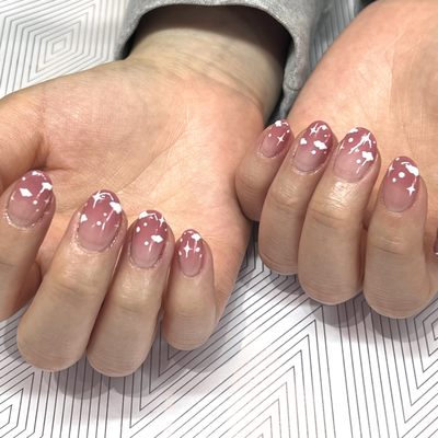 M&M studio nyc Nails and Eyelashes by null