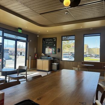 Starbucks - Inside - Coffee & Tea Near Me - Rialto, California Starbucks - Inside - Coffee & Tea Near Me - Rialto, California