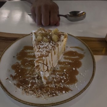 Monkeypod Kitchen - Coconut cream pie for dessert - New American Near Me - Lahaina, Hawaii