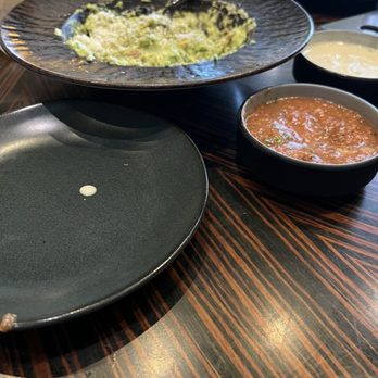 Flecha - Table side guacamole - Mexican Near Me - San Diego, California