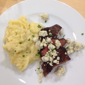 Sur La Table - Porcini-Dusted Beef Tenderloin - Kitchen Supplies Near Me - Skokie, Illinois