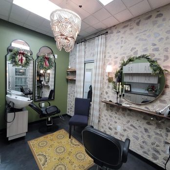 Sola Salons - Salon - Hair Salons Near Me - Brentwood, Tennessee Sola Salons - Salon - Hair Salons Near Me - Brentwood, Tennessee