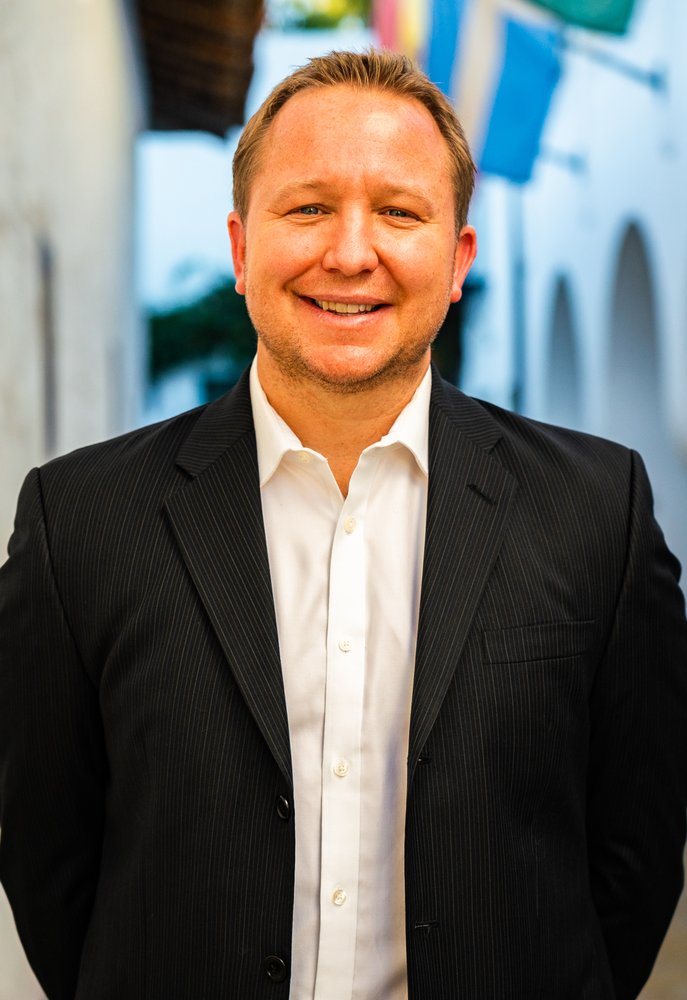 GARRETT MCCAW THE SANTA BARBARA GROUP, BERKSHIRE HATHAWAY Updated July 2024 3868 State St