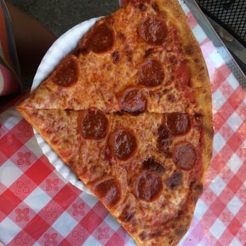 Bob's Pizzeria - A slice of pizza - Pizza Near Me - Kailua, Hawaii Bob's Pizzeria - A slice of pizza - Pizza Near Me - Kailua, Hawaii