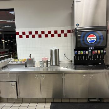 Original Tommy's - Interior - Hot Dogs Near Me - Riverside, California