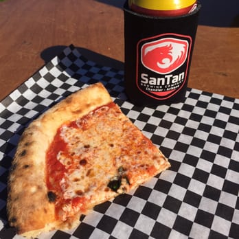 Phoenix Pizza Festival - Santan Brewing Co. Sun Spot Gold beer & La Pizza Napoleon Margherita Pizza - Pizza Near Me - Phoenix, Arizona Phoenix Pizza Festival - Santan Brewing Co. Sun Spot Gold beer & La Pizza Napoleon Margherita Pizza - Pizza Near Me - Phoenix, Arizona
