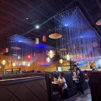Yaki Sushi AYCE - Sushi Bars Near Me - Fulshear, Texas