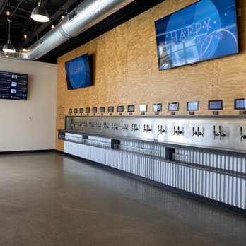 Egghole - Beer taps section - Breakfast & Brunch Near Me - Kent, Washington