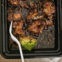 Gourmet Palace China Bistro - Sesame chicken...no...that's not how you cook...