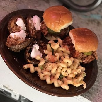 Jadens Catering - Caterers Near Me - Monroeville, Pennsylvania