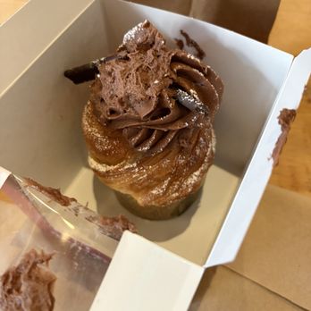 La Panadería Bakery Café - Nutella cruffin - Breakfast & Brunch Near Me - San Antonio, Texas La Panadería Bakery Café - Nutella cruffin - Breakfast & Brunch Near Me - San Antonio, Texas