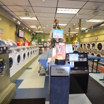 Melrose Laundromat - Panoramic view - Laundromat Near Me - Melrose, Massachusetts Melrose Laundromat - Panoramic view - Laundromat Near Me - Melrose, Massachusetts