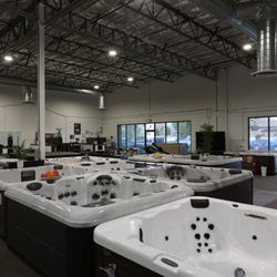 Hot Tub Superstore - Showroom