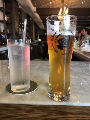 Flour and Oak by null