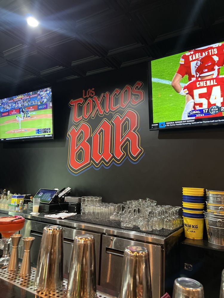 Los Toxicos Mariscos