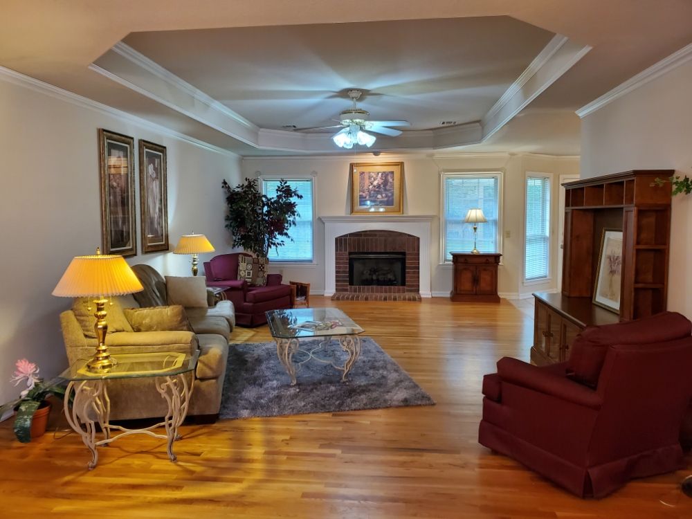 5 STAR GROUP, KELLER WILLIAMS PREMIER Updated September 2024 32