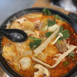 YinTang Spicy Hot Pot