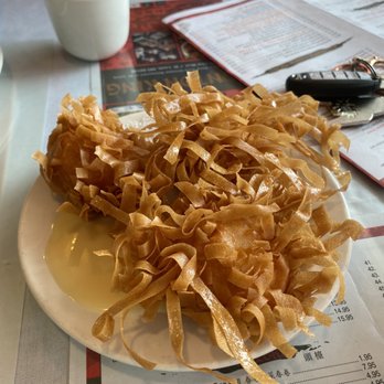 Wonton King - Fried shrimp ball served with a sweet sauce - Dim Sum Near Me - Saint Louis, Missouri