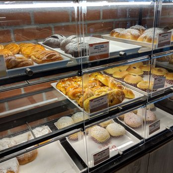 85°C Bakery Cafe-Pleasanton - Bakeries Near Me - Pleasanton, California