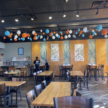 Chello Grill - Ambiance - Mediterranean Near Me - Albuquerque, New Mexico