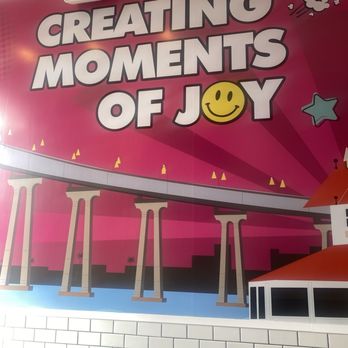 Pop Pops Paleta - Ice Cream & Frozen Yogurt Near Me - Coronado, California Pop Pops Paleta - Ice Cream & Frozen Yogurt Near Me - Coronado, California