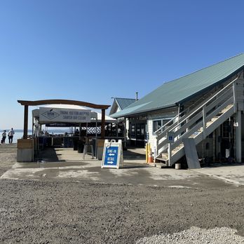 Taylor Shellfish Farms - Seafood Markets Near Me - Bow, Washington Taylor Shellfish Farms - Seafood Markets Near Me - Bow, Washington