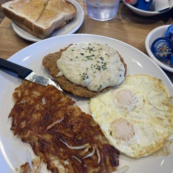 Broken Yolk Cafe - Chicken Fried Steak & Eggs - Breakfast & Brunch Near Me - Costa Mesa, California Broken Yolk Cafe - Chicken Fried Steak & Eggs - Breakfast & Brunch Near Me - Costa Mesa, California