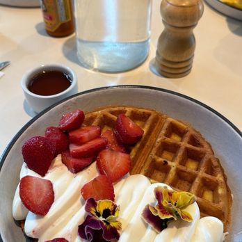 Two Hands - Breakfast & Brunch Near Me - Nashville, Tennessee Two Hands - Breakfast & Brunch Near Me - Nashville, Tennessee