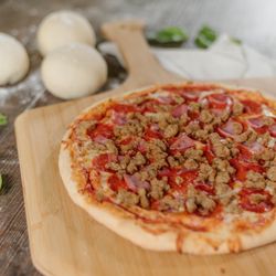 Fredrico’s Pizza - Fredricos Pizza Meat Lover Pizza