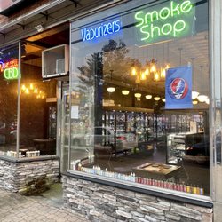 Songbirds Vape N Smoke
