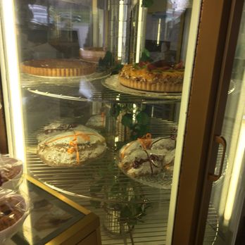 Graf's Pastry - Bakeries Near Me - Farmington Hills, Michigan Graf's Pastry - Bakeries Near Me - Farmington Hills, Michigan