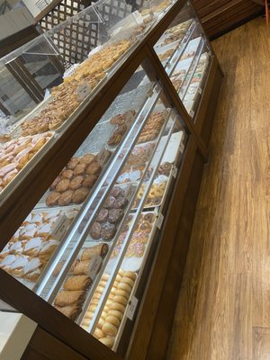 Munchers Bakery by null