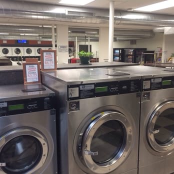 Bayview Laundromat MKE - Laundromat Near Me - Milwaukee, Wisconsin